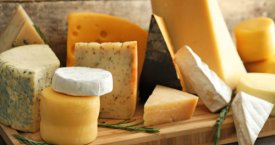 4 sveikiausios sūrių rūšys, kurios padeda sulieknėti