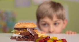 Kas kaltas dėl vaikų nutukimo? Specialistė įspėja: būtina imtis priemonių 