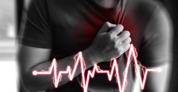 Kardiologas apie širdies ir kraujagyslių ligas: pavojaus signalas – diskomfortas krūtinėje
